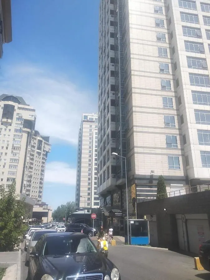 Tomiris Lady'S Capsul Hostel Only For Women Almaty
